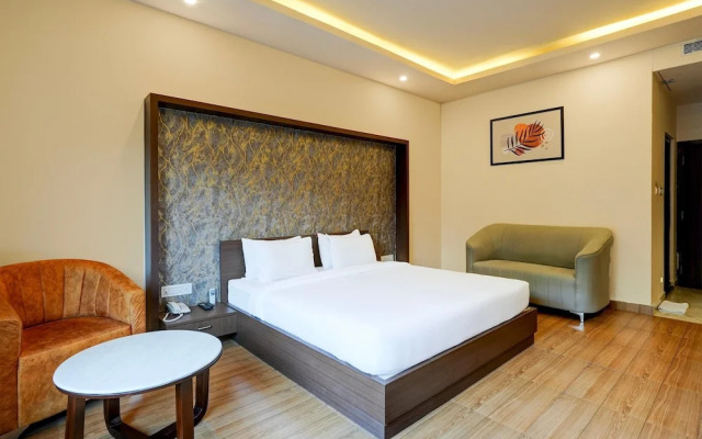 Premium Stays Near Phoenix Mall