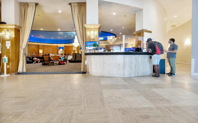 Castle Beach Club Apartments