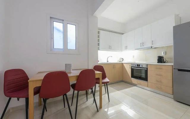 Victoria Queens Suites Apartments
