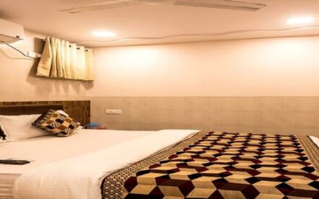 Room Maangta 133 @ Kurla West