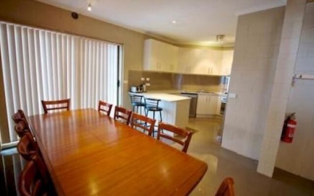 Snowlands Apartments