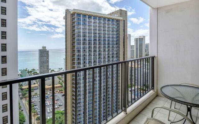 Waikiki Banyan - Ocean View Tower 2 Suite 2904