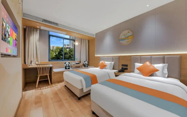 Fengyin Tianjiao Courtyard Hotel