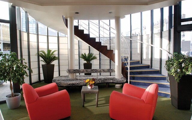 Holiday Inn Tours City Centre