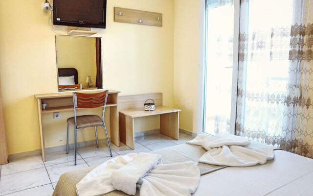 Golden Deer Apartments