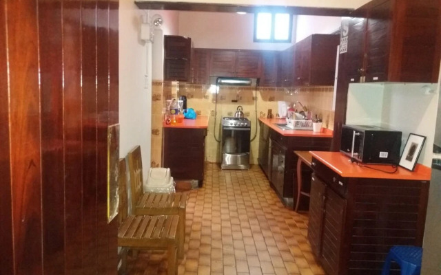 Global Family Backpackers Hostel