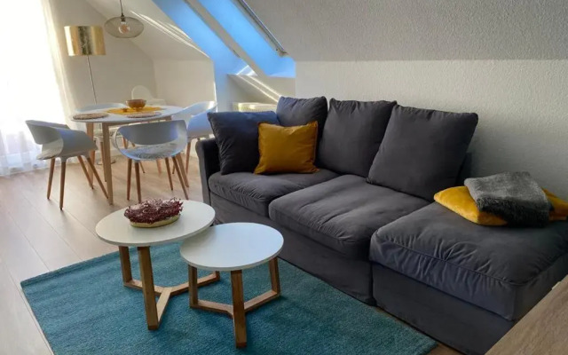 FEWO "Rabennest " Gemütliche Wohnung nahe Rabensteinklinikum