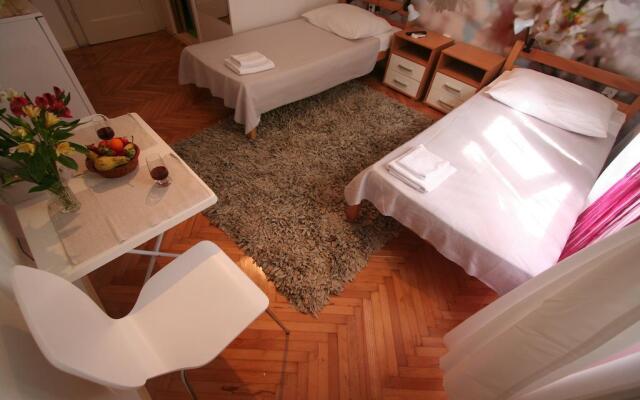 Apartment Dharma
