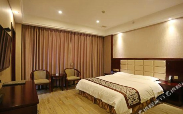 Dongfang Mingzhu Hotel