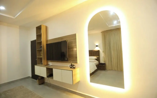 Osaka Apartment by J's Luxury