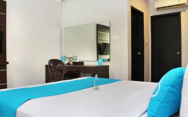 艾里巴厘岛库塔丹帕沙西那库拉帖木儿 6 号酒店(Airy Denpasar Barat Nakula Timur 6 Kuta Bali)