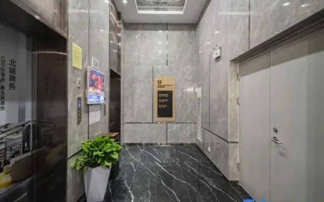 Xinghe Hotel (Fengcheng 2nd Road Bachenmen Subway Station)