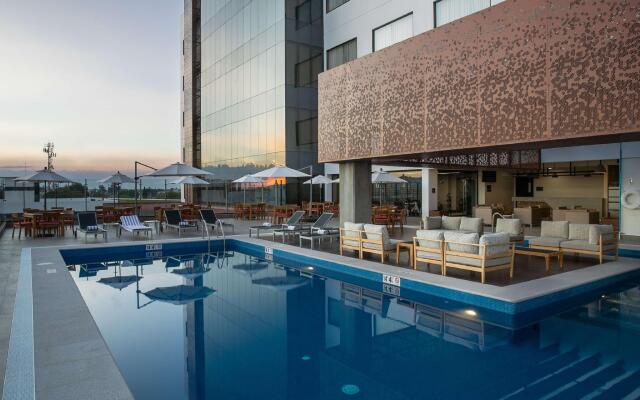 DoubleTree by Hilton Celaya