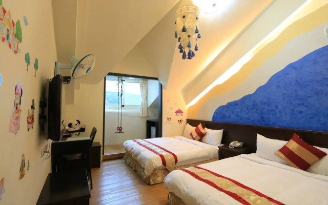 Warner Leisure Hotel