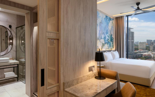 Fifth Avenue Hotel