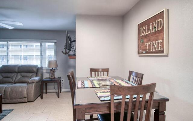 Courtyard #111 Condo