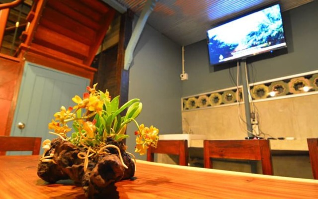 La Moon Hostel
