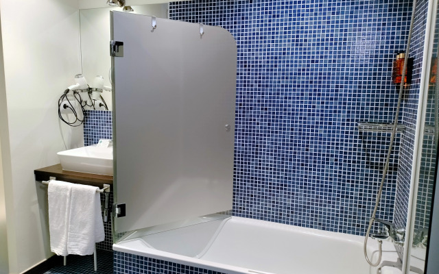 Casual Ilbira Granada Hotel