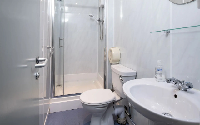 Charing Cross Hotel