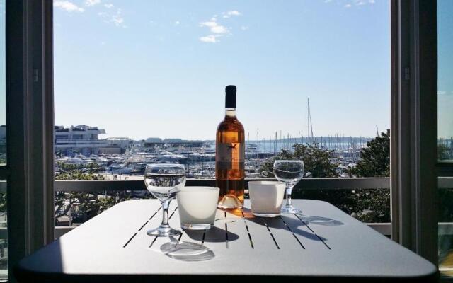 Top Floor2 Beds W/Sea Wiew