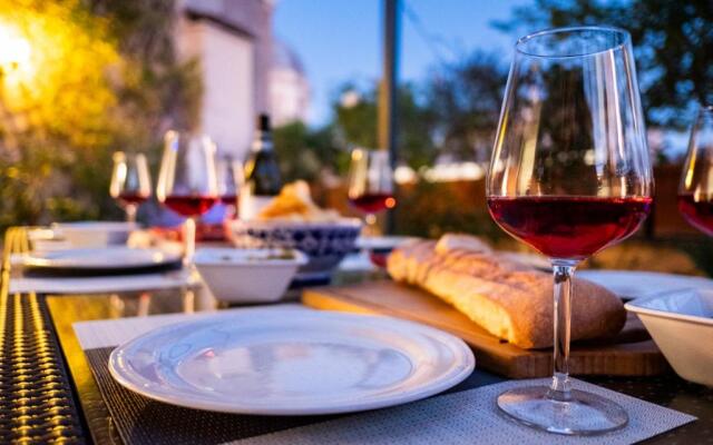 Habitat's Colosseum-Monti 4BR Penthouse with Terrace