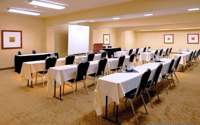 DoubleTree by Hilton Portland - Beaverton