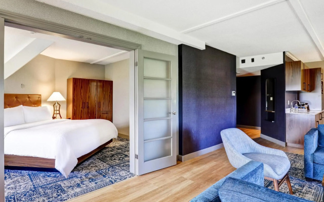 Four Points by Sheraton St. Catharines Niagara Suites