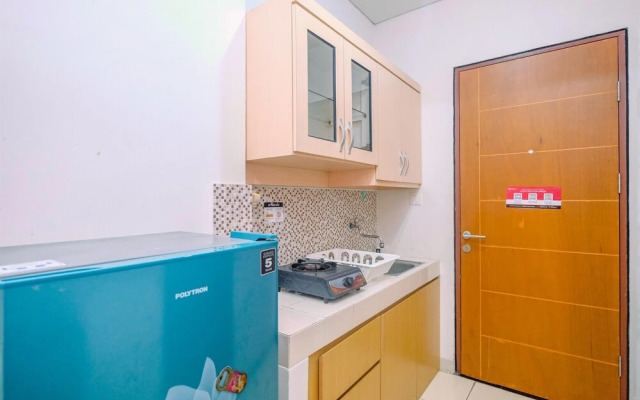 Comfortable And Cozy Living Studio Room Apartment At Dave