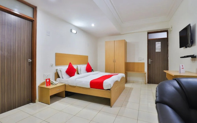 Infocity Club And Resort By OYO Rooms