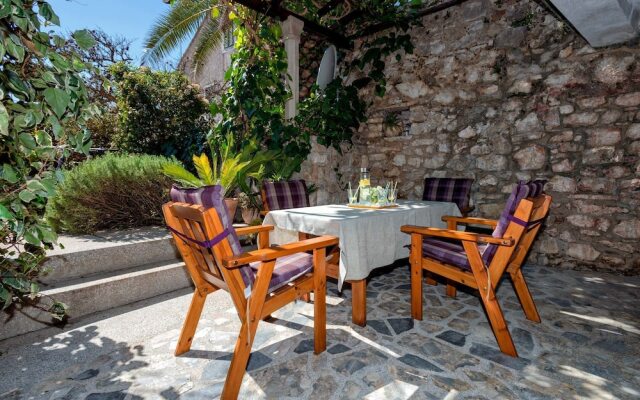 House Darina