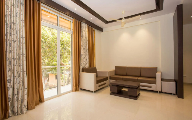 OYO 11483 Hotel Oakwood