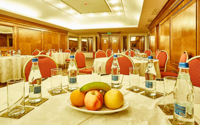 Grand Hotel Continental Bucuresti