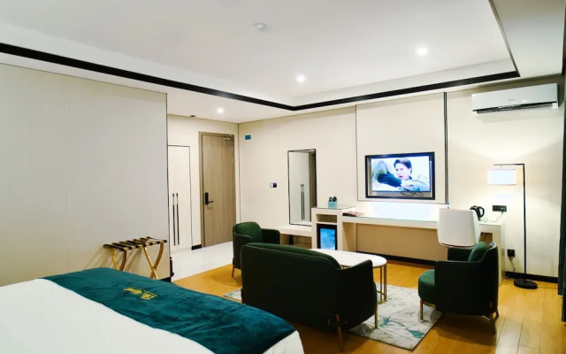 Blu Atlantic Hotel