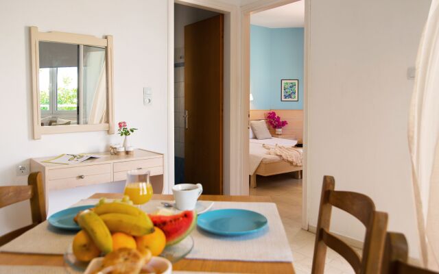 Melissa Apartments, Studios & Suites