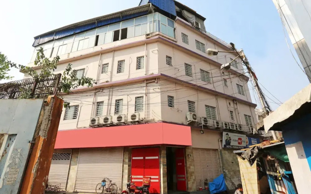 OYO 987 Hotel Pawan Putra