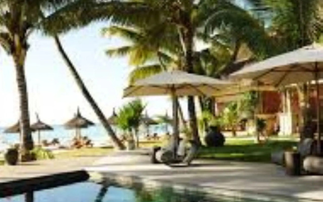 Constance Sakoa Boutik