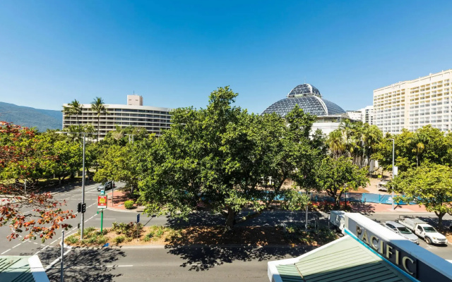 Pacific Hotel Cairns