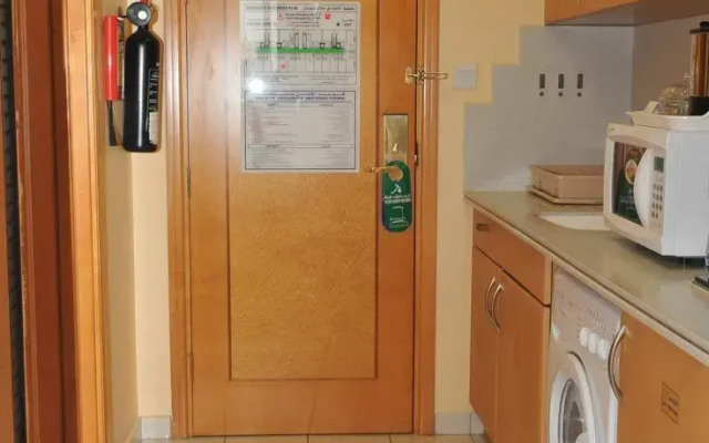 Cassells Hotel Apartments Deluxe
