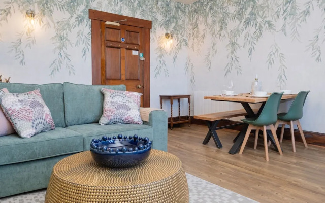 Watermouth Castle, West Tower Apartment