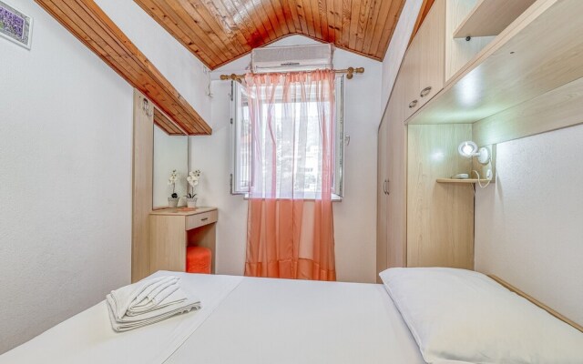 Brač Island Apt Mladineo A3 300mt From s