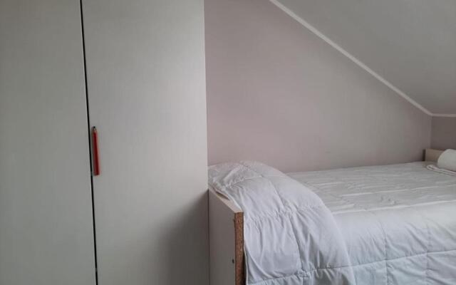 TOGLIATTI 1 BUSINESS APARTMENT by ITALYVING