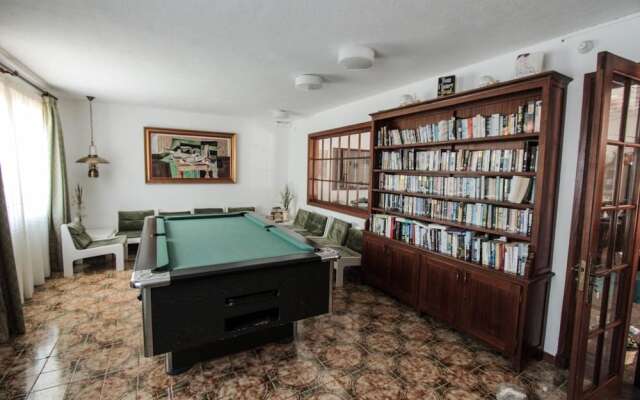 Hostal Port Fornells - Adults Only