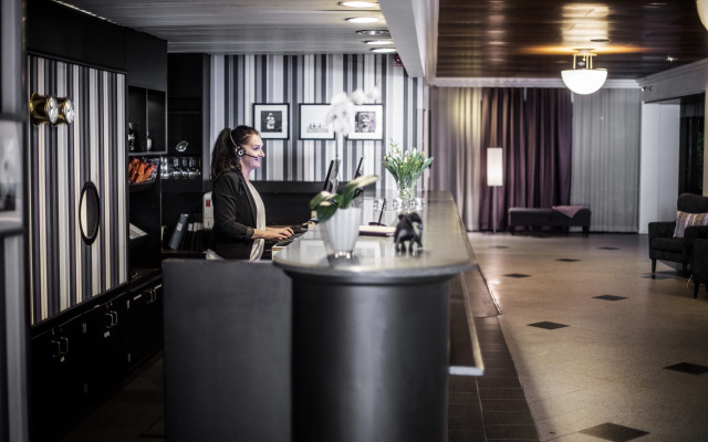 First Hotel Witt
