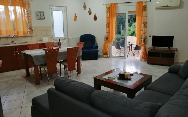 Panos Alex Apartment