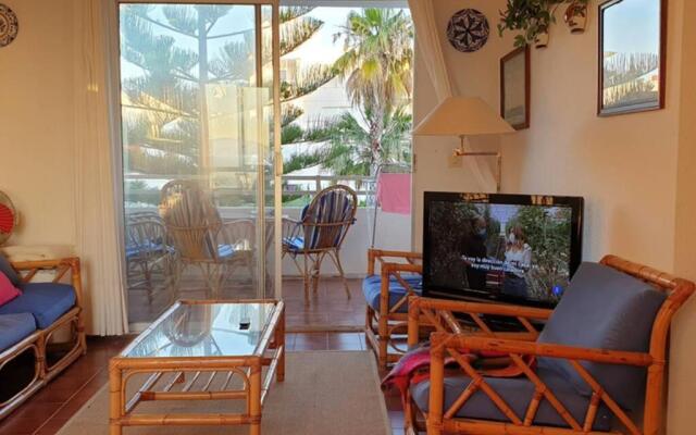 Sea view holiday apartment near Alicante