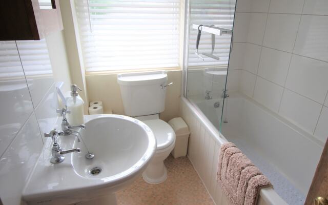 Atholl Rd Self Catering - 131
