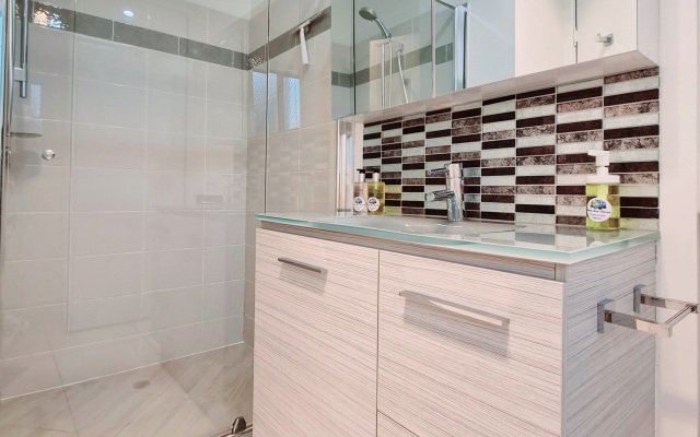 Noosa River Retreat