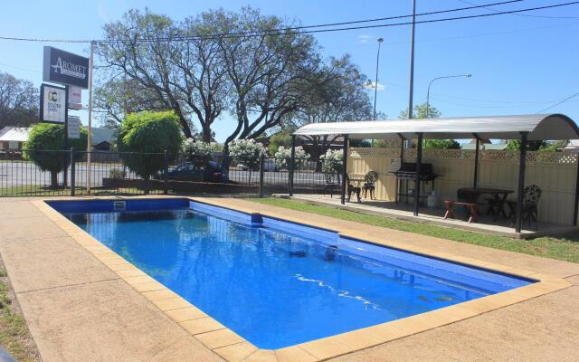 Aromet Motor Inn