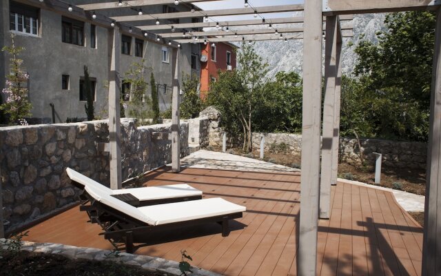 Galathea House