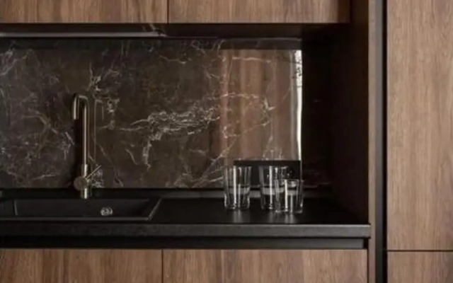 Апартаменты на Байкальской 208